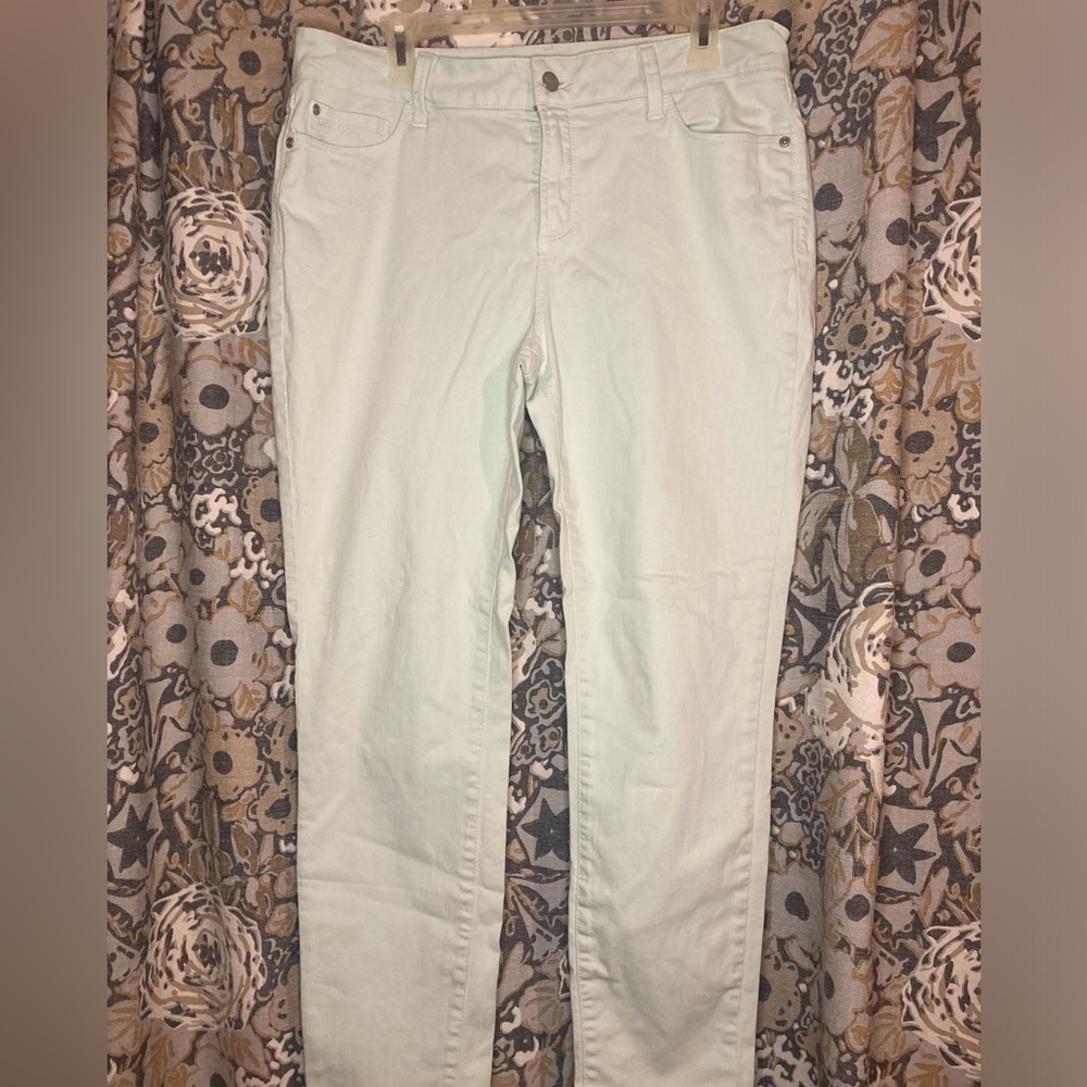 Mint  NYDJ jeans